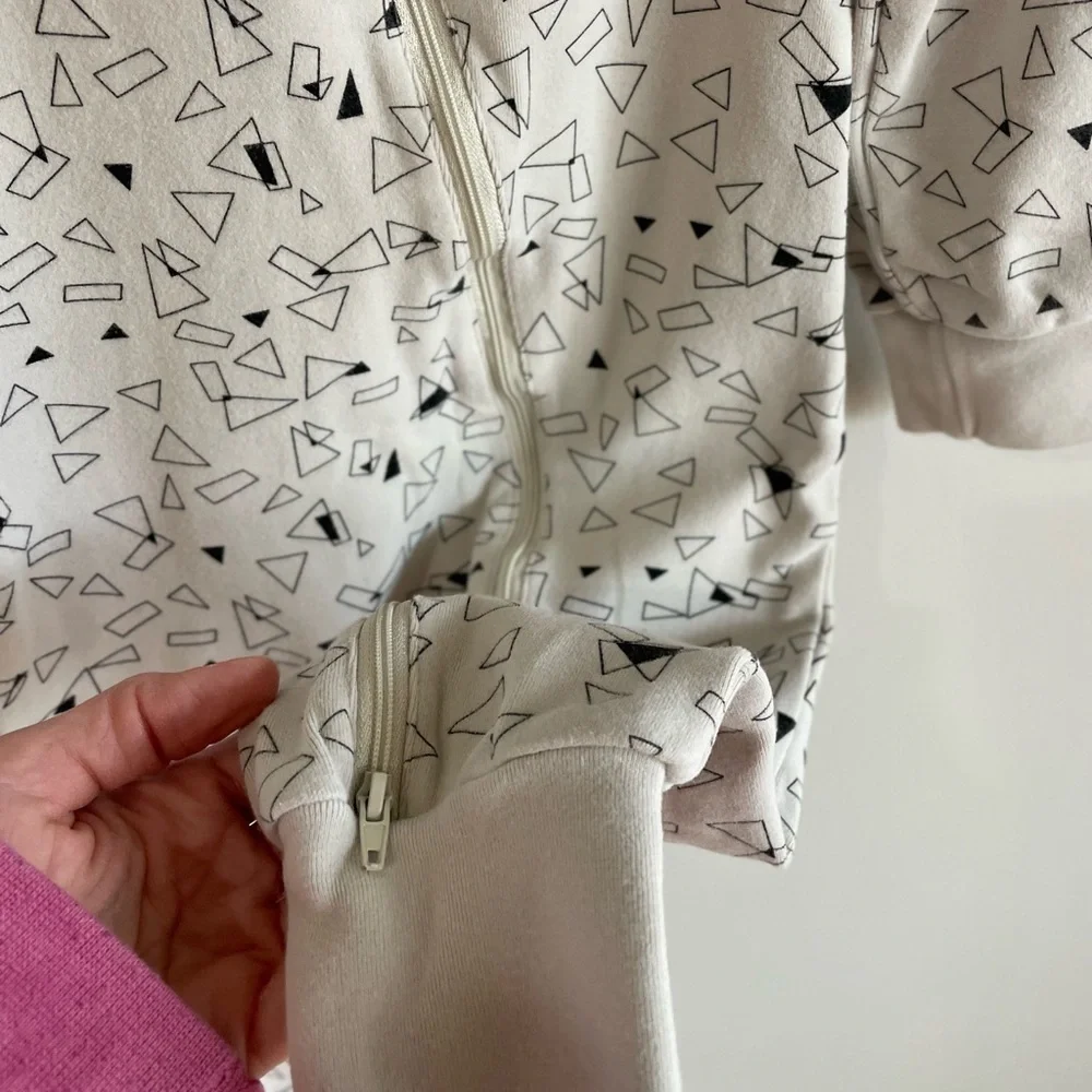 Little Bipsy Triangle 2 Way Zip Romper - Almond Off White - Size 2T - 3T